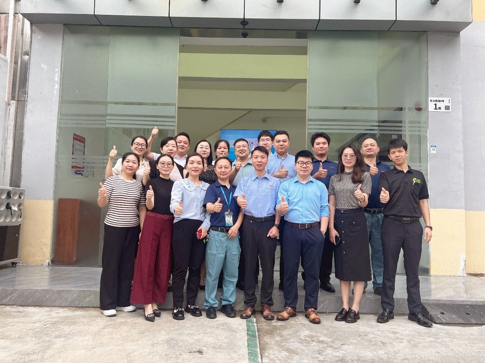 EN经济型机械手商品说明会报道-2.jpg